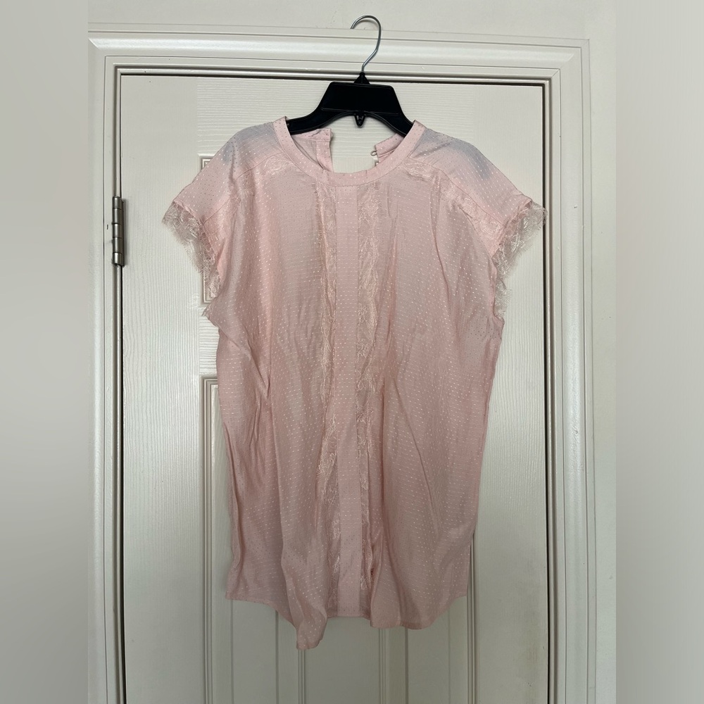 Light weight top.